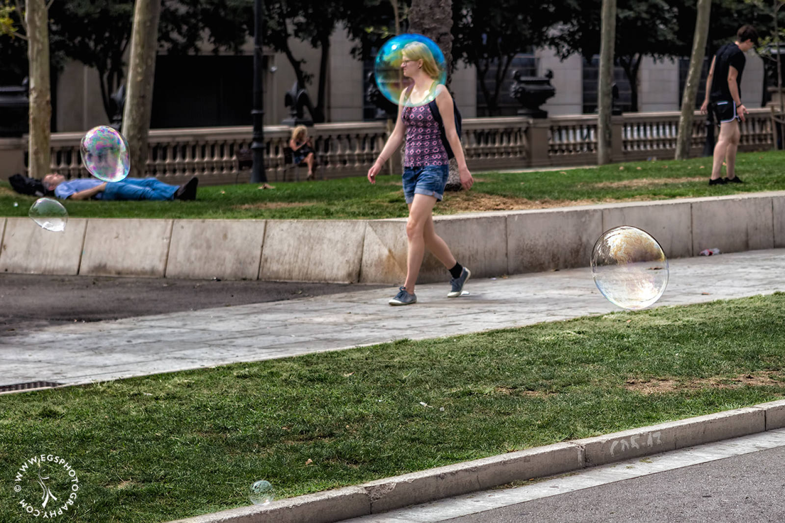 Bubbles in Barcelona